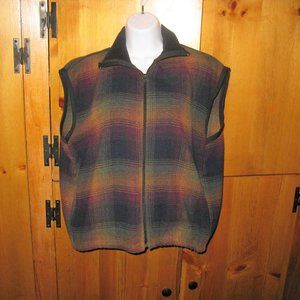 Tee Dees plaid vest 90% wool